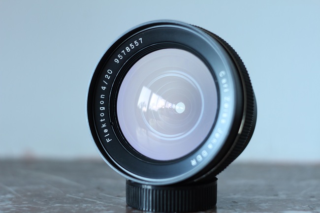 Carl Zeiss Jena Flektogon 20 mm f/ 4