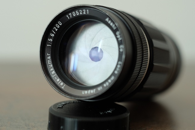 Tele-Takumar 200 mm f/ 5.6