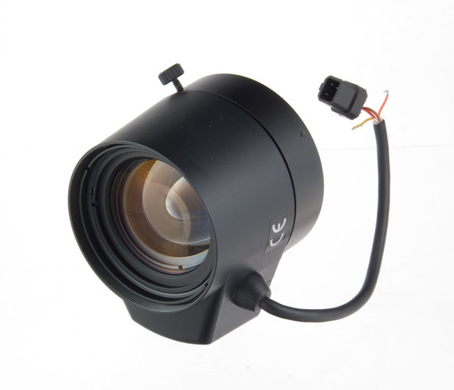 Computar 8 mm f/ 0.8 CS