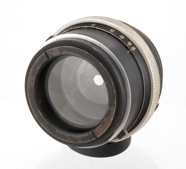 AS3620 430 mm f/ 10 (17 IN.E.F.)