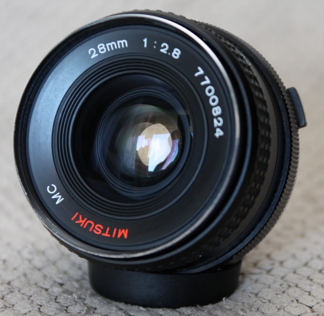 Mitsuki 28 mm f/ 2.8 MC
