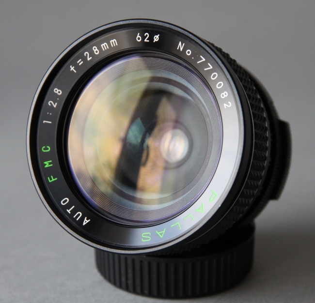 Pallas 28 mm f/ 2.8 Auto FMC