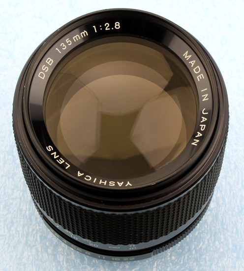 Yashica Yashinon DSB 135 mm f/ 2.8