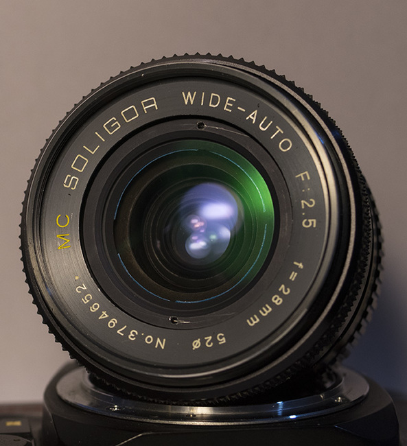 Soligor 28 mm f/ 2.5 Wide-Auto MC