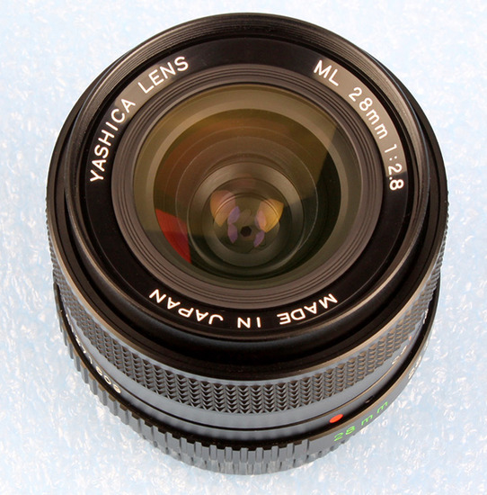 Yashica ML 28 mm f/ 2.8