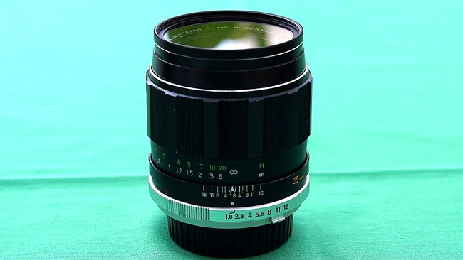Minolta MC W. Rokkor-HH 35 mm f/ 1.8 (MC-I Version)