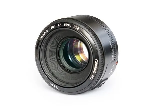 Yongnuo EF 50 mm f/ 1.8