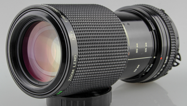 Komura Komuranon 820 80-200 mm f/ 4.5