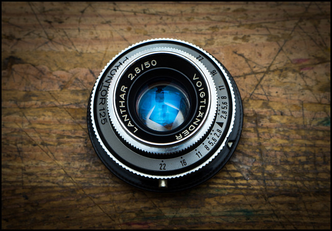 Voigtlander Lanthar 50 mm f/ 2.8