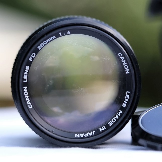Canon FD 200 mm f/ 4