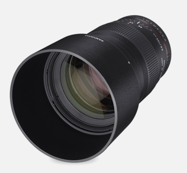135mm F2.0 ED UMC