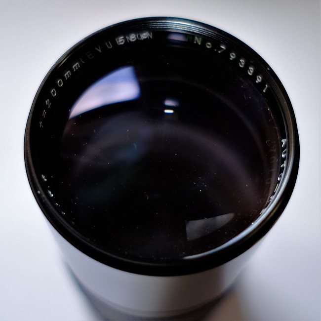 Revuenon Auto 200 mm f/ 3.5 MC