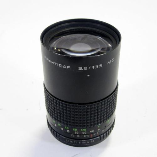 Prakticar 135 mm f/ 2.8 MC
