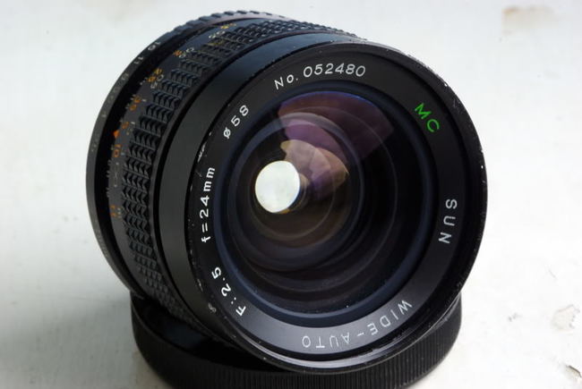 Sun 24 mm f/ 2.5 MC