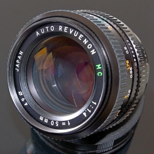 Revuenon 50 mm f/ 1.4 MC Auto (1)