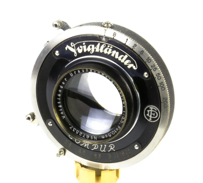 Voigtlander Braunschweig Heliar 105 mm f/ 3.5