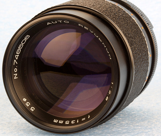 Revuenon 135 mm f/ 2.8 Auto 55Ø