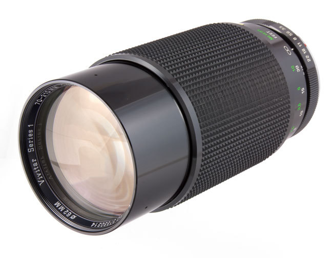 Vivitar Series 1 70-210 mm f/ 3.5 (II) Tokina