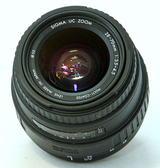 Sigma UC Zoom 28-70 mm f/ 3.5-4.5