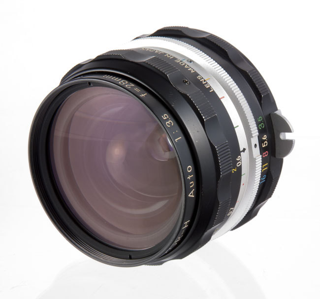 Nikon Nikkor-H 28 mm f/ 3.5 non-Ai