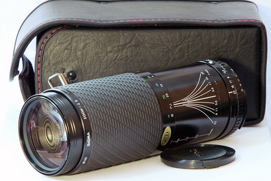 Sigma Zoom 75-300 mm f/ 4.5-5.6 Multi-Coated