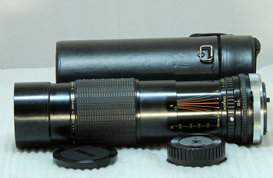 Sigma MF 100-200 mm f/ 4.5 Zoom-Kappa