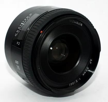 Minolta AF 35 mm f/ 2 (RS)