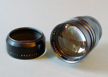 Vivitar Telephoto 135 mm f/ 1.5 Professional