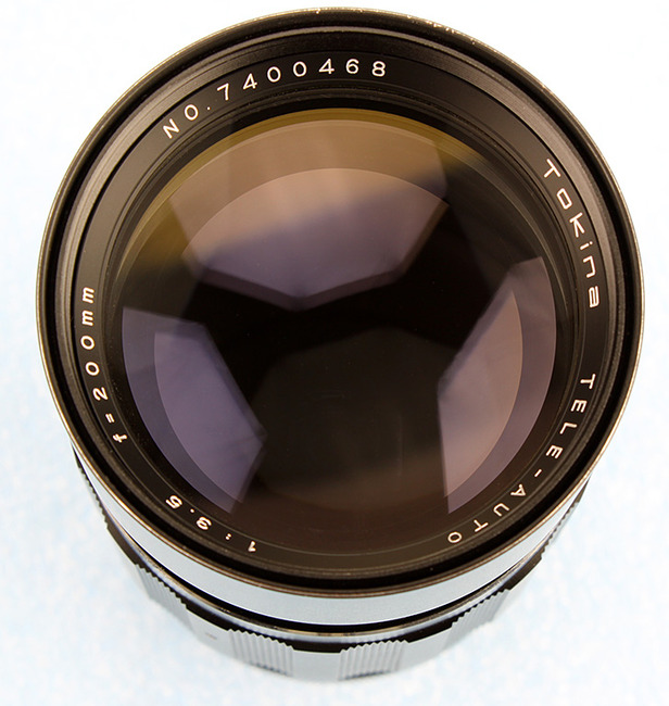 Tokina Tele-Auto 200 mm f/ 3.5