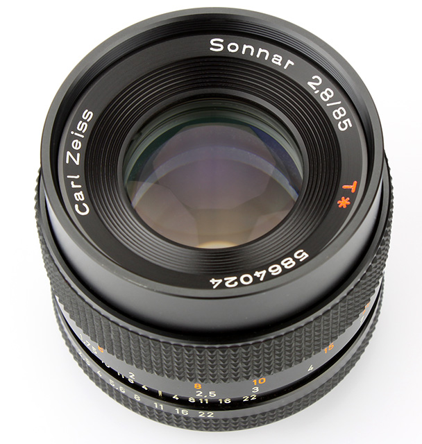 Carl Zeiss Sonnar T* 85 mm f/ 2.8 C/Y