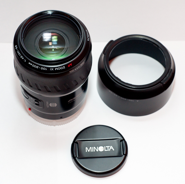 Minolta AF 100-300 mm xi f/ 4.5-5.6