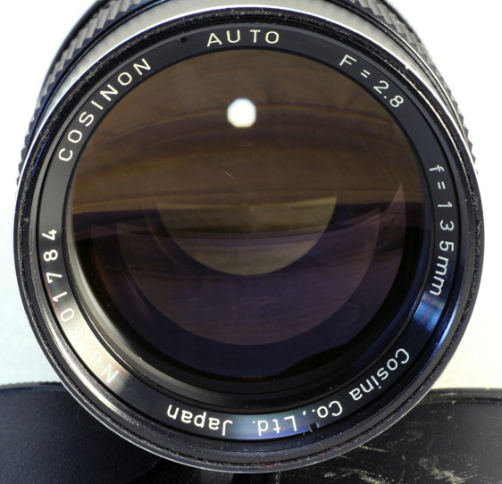Cosinon Auto 135 mm f/ 2.8 (1)
